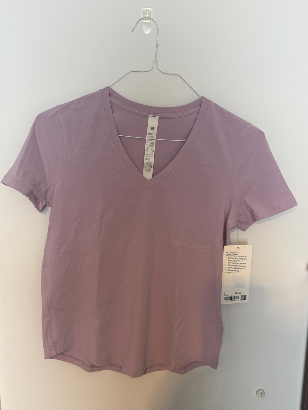 NWT Lululemon Love V-Neck Tee Lavender Size 4